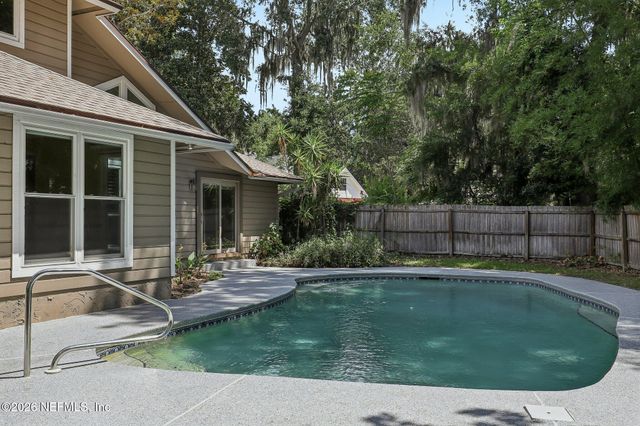 2609 BELLESHORE Court, Orange Park, FL 32073