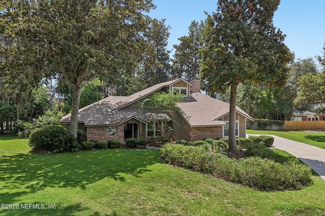 2609 BELLESHORE Court, Orange Park, FL 32073