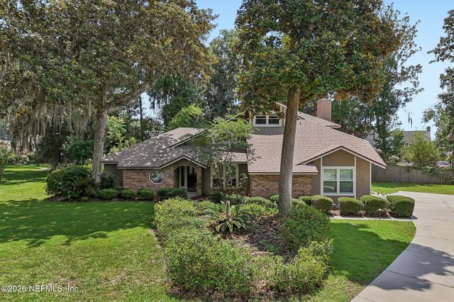 2609 BELLESHORE Court, Orange Park, FL 32073