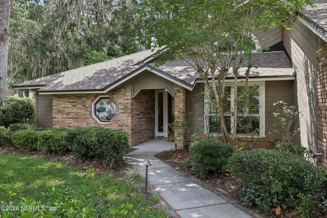 2609 BELLESHORE Court, Orange Park, FL 32073