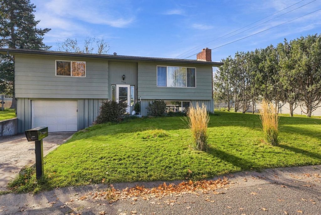2323 Briggs Street, Missoula, MT 59803 photo 4