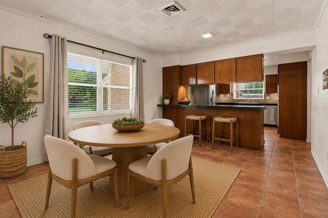 421 ELLIOTT AVENUE, Sanford, FL 32771