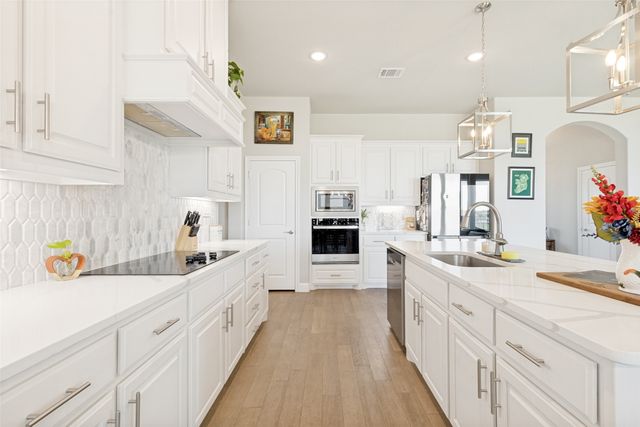 9240 Dove Hollow Road, New Fairview, TX 76247