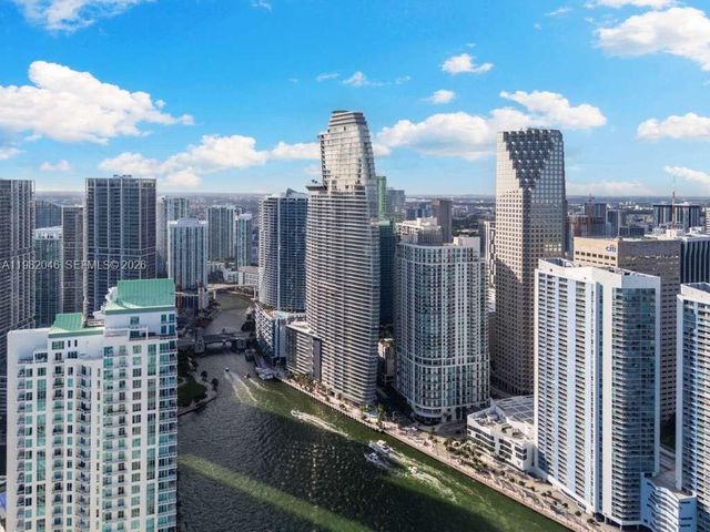 300 Biscayne Boulevard Way 2307W, Miami, FL 33131