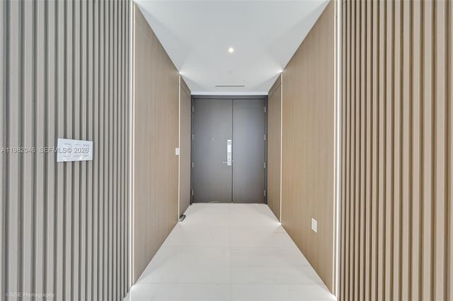 300 Biscayne Boulevard Way 2307W, Miami, FL 33131