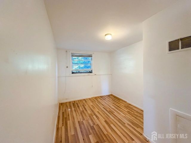 29 Devonshire Terrace, West Orange, NJ 07052