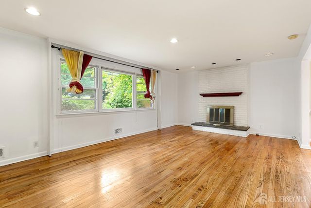 29 Devonshire Terrace, West Orange, NJ 07052