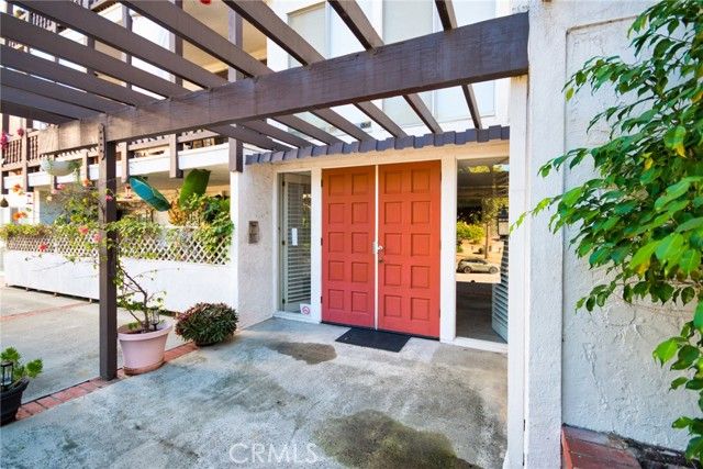 6124 Buckingham, Culver City, CA 90230