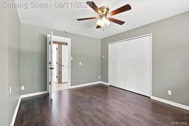 9985 Cedar Island Road, White Lake Charter Township, MI 48386