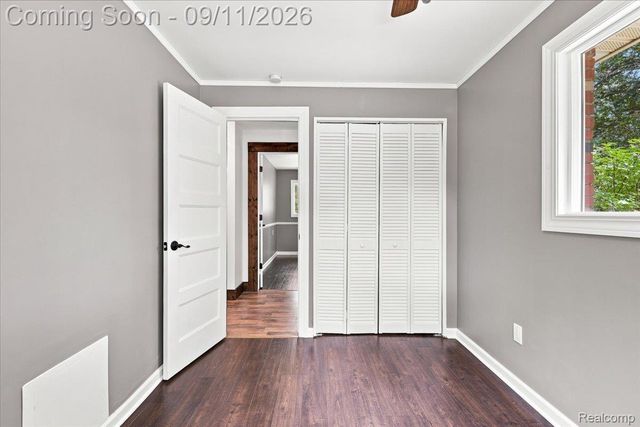 9985 Cedar Island Road, White Lake Charter Township, MI 48386