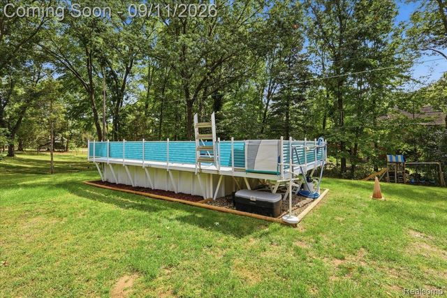 9985 Cedar Island Road, White Lake Charter Township, MI 48386