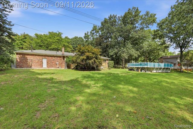 9985 Cedar Island Road, White Lake Charter Township, MI 48386