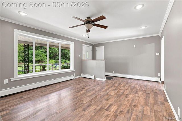 9985 Cedar Island Road, White Lake Charter Township, MI 48386
