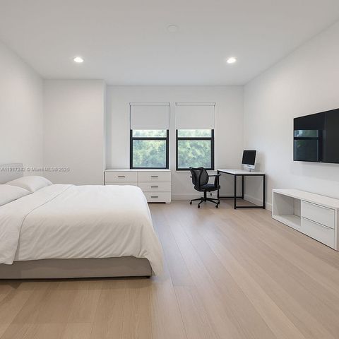 8185 Crystal Downs Ave, Boca Raton, FL 33434