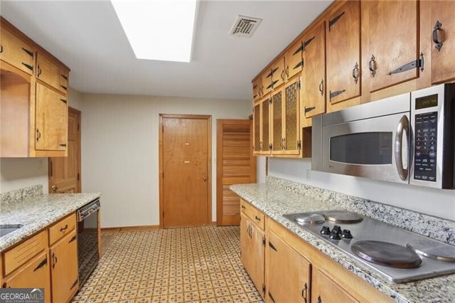 277 Oak Street, Hiram, GA 30141