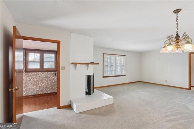 277 Oak Street, Hiram, GA 30141