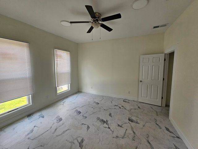 212 Old Georgetown Street, Lexington, KY 40508