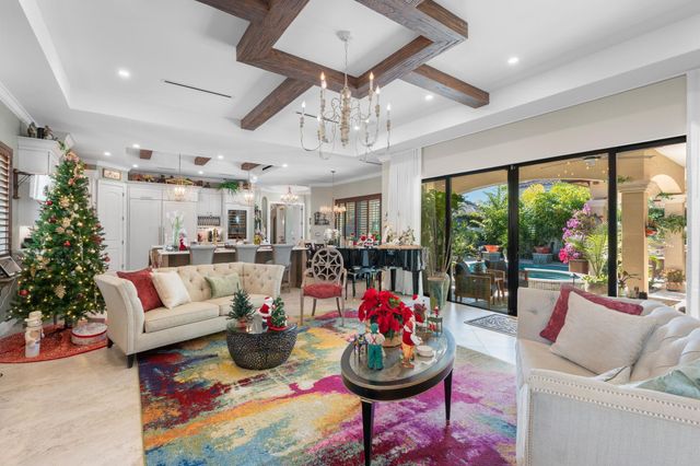 2500 NE 14th St, Fort Lauderdale, FL 33304