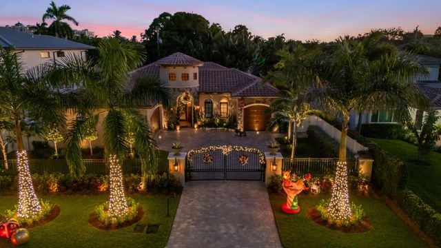 2500 NE 14th St, Fort Lauderdale, FL 33304