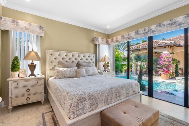 2500 NE 14th St, Fort Lauderdale, FL 33304