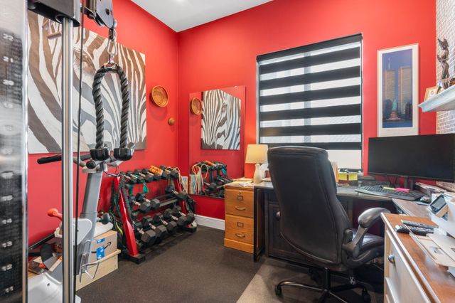 2500 NE 14th St, Fort Lauderdale, FL 33304