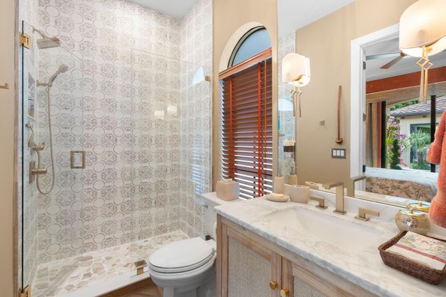 2500 NE 14th St, Fort Lauderdale, FL 33304