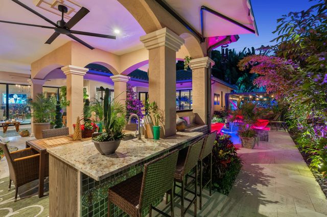 2500 NE 14th St, Fort Lauderdale, FL 33304