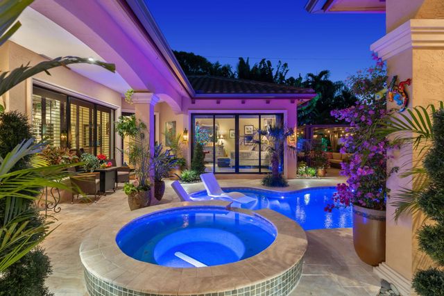 2500 NE 14th St, Fort Lauderdale, FL 33304