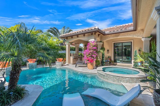 2500 NE 14th St, Fort Lauderdale, FL 33304