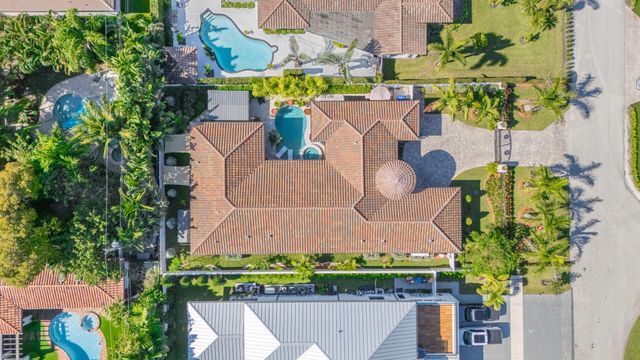 2500 NE 14th St, Fort Lauderdale, FL 33304