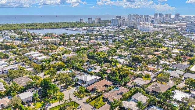 2500 NE 14th St, Fort Lauderdale, FL 33304