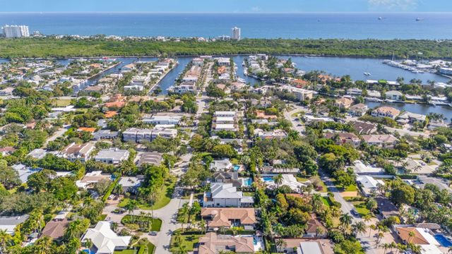 2500 NE 14th St, Fort Lauderdale, FL 33304