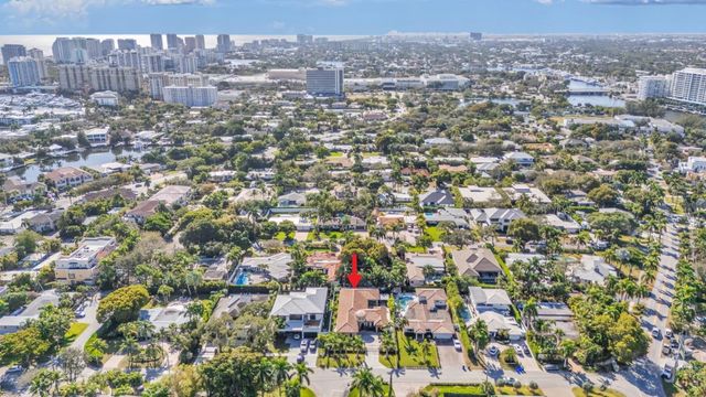 2500 NE 14th Street, Fort Lauderdale, FL 33304