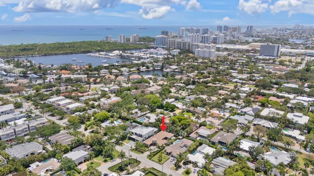 2500 NE 14th Street, Fort Lauderdale, FL 33304