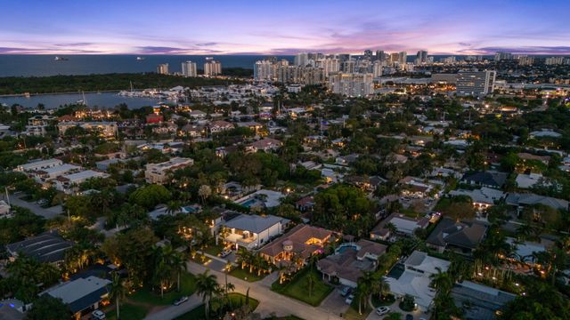 2500 NE 14th Street, Fort Lauderdale, FL 33304