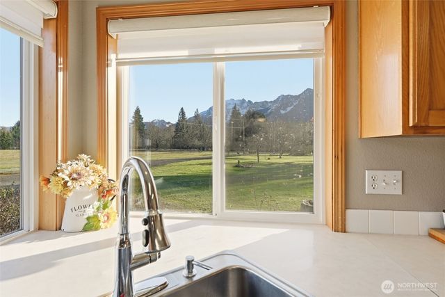 36721 Swede Heaven Road, Arlington, WA 98223