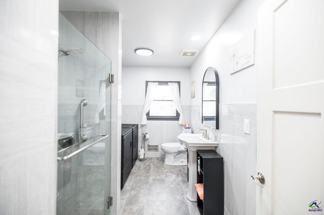 26 Mansfield Drive, Hawkinsville, GA 31036