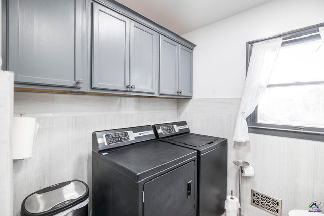 26 Mansfield Drive, Hawkinsville, GA 31036