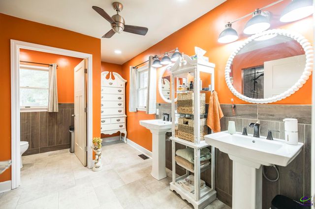 26 Mansfield Drive, Hawkinsville, GA 31036