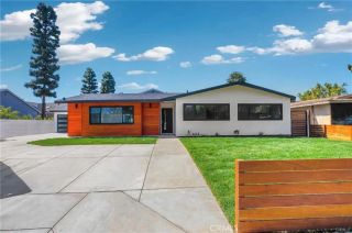 335 University, Costa Mesa, CA 92627