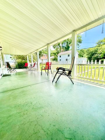 932 McCormick BLVD, Clifton Forge, VA 24422