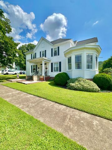 932 McCormick BLVD, Clifton Forge, VA 24422