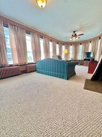 932 McCormick BLVD, Clifton Forge, VA 24422