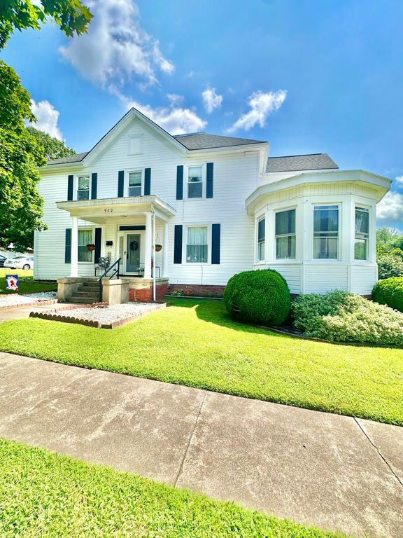 932 McCormick BLVD, Clifton Forge, VA 24422