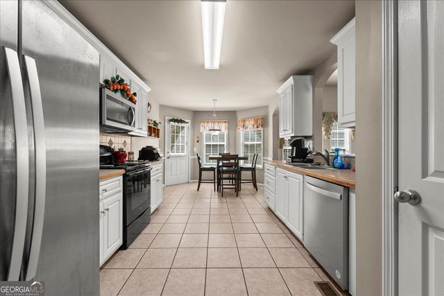 1444 Jefferson Walk Circle, Jefferson, GA 30549