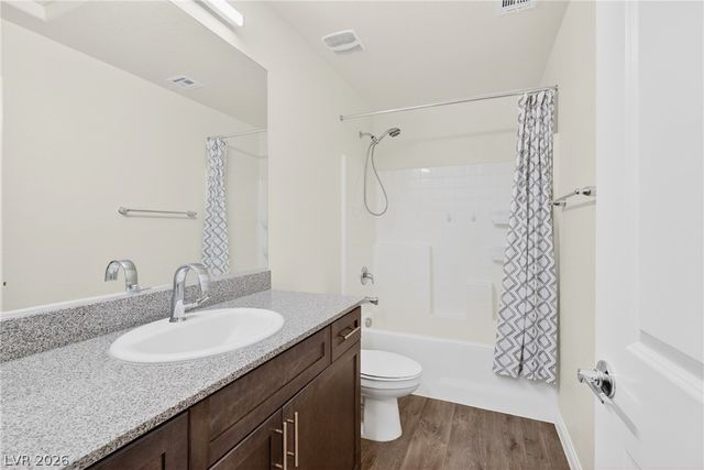 6947 Magenta Moon Street, North Las Vegas, NV 89086