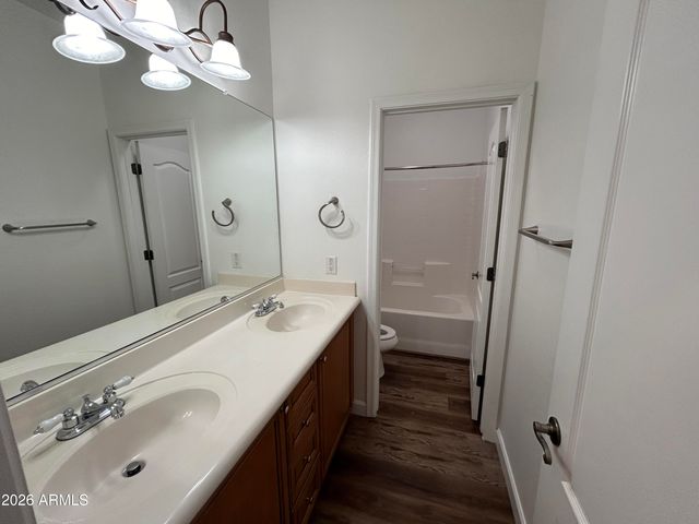 7325 W ELLIS Street, Laveen, AZ 85339