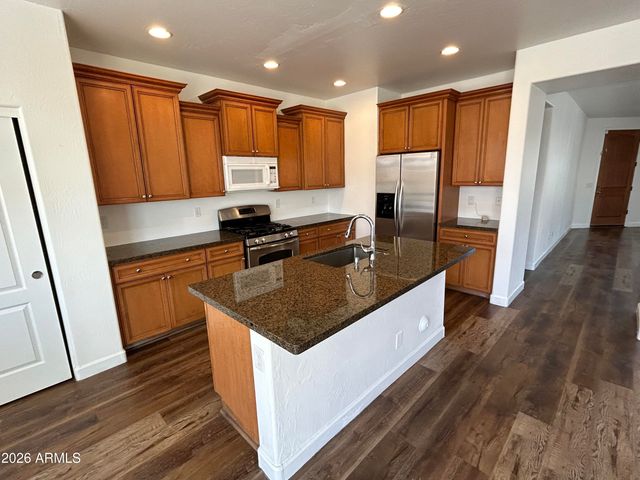 7325 W ELLIS Street, Laveen, AZ 85339