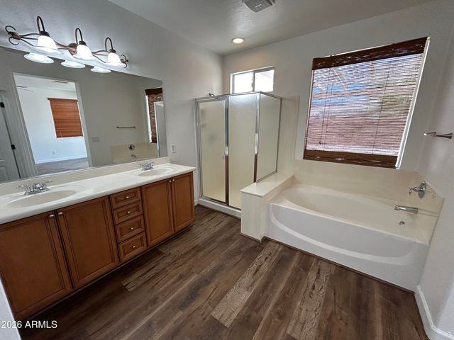 7325 W ELLIS Street, Laveen, AZ 85339