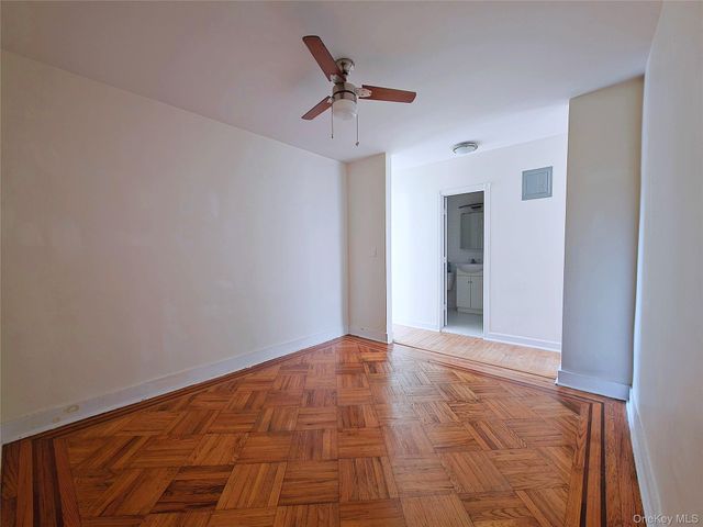 60-48 80th Avenue, Glendale, NY 11385